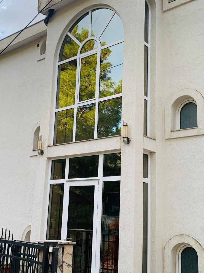 Ferienwohnung Imperia Bar Exterior foto